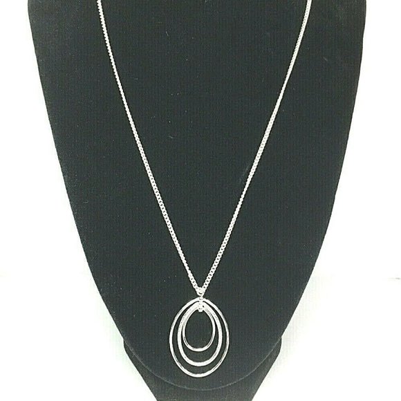 Silvertone Triple Oval Necklace - Picture 1 of 12